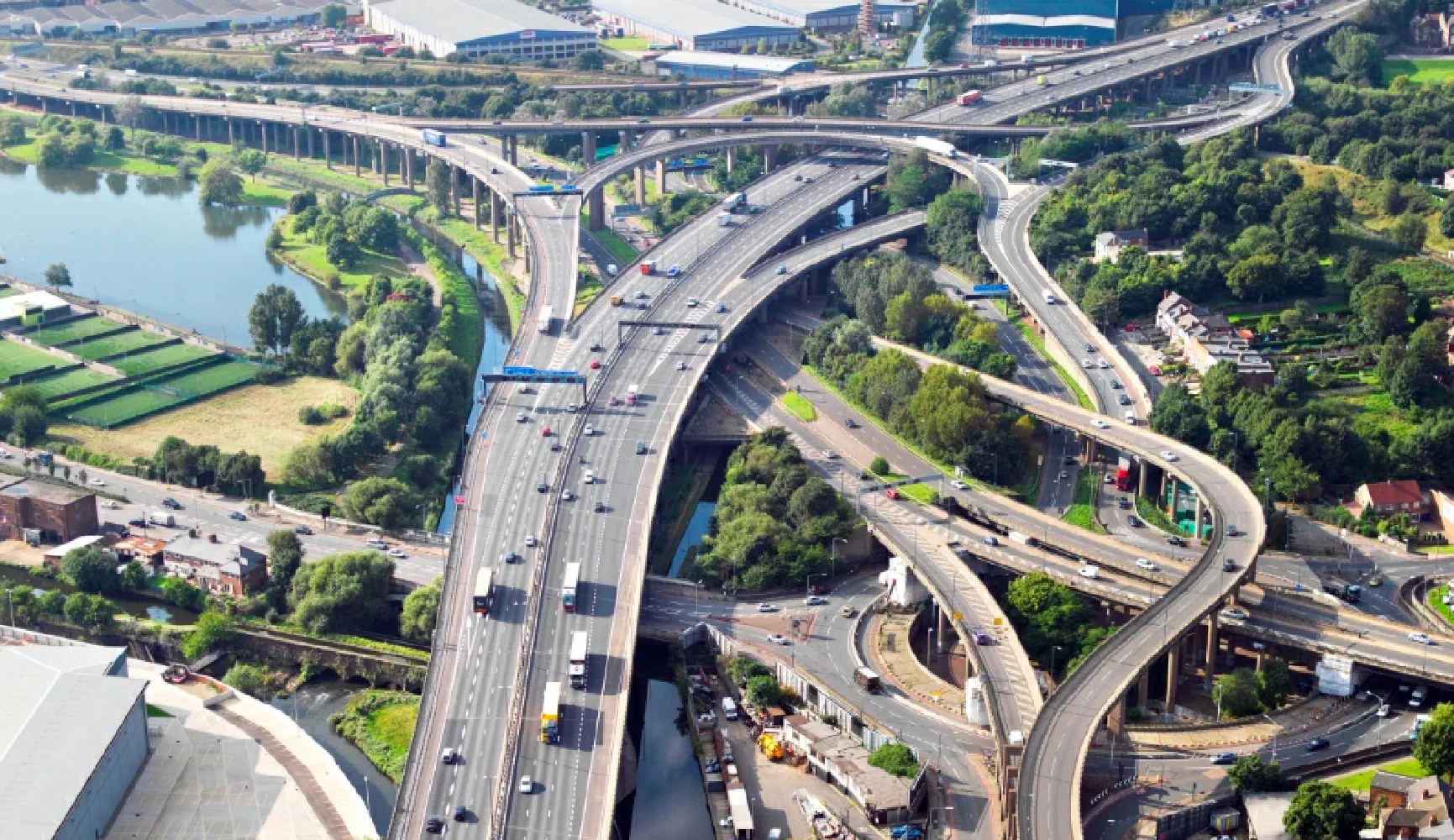 Gravelly Hill Interchange, Birmingham a.k.a. Spaghetti Junction, September 2008. Par
[England Highways Agency](https://www.flickr.com/people/highwaysengland), sous licence
[CC BY 2.0](https://creativecommons.org/licenses/by/2.0/deed.en).
